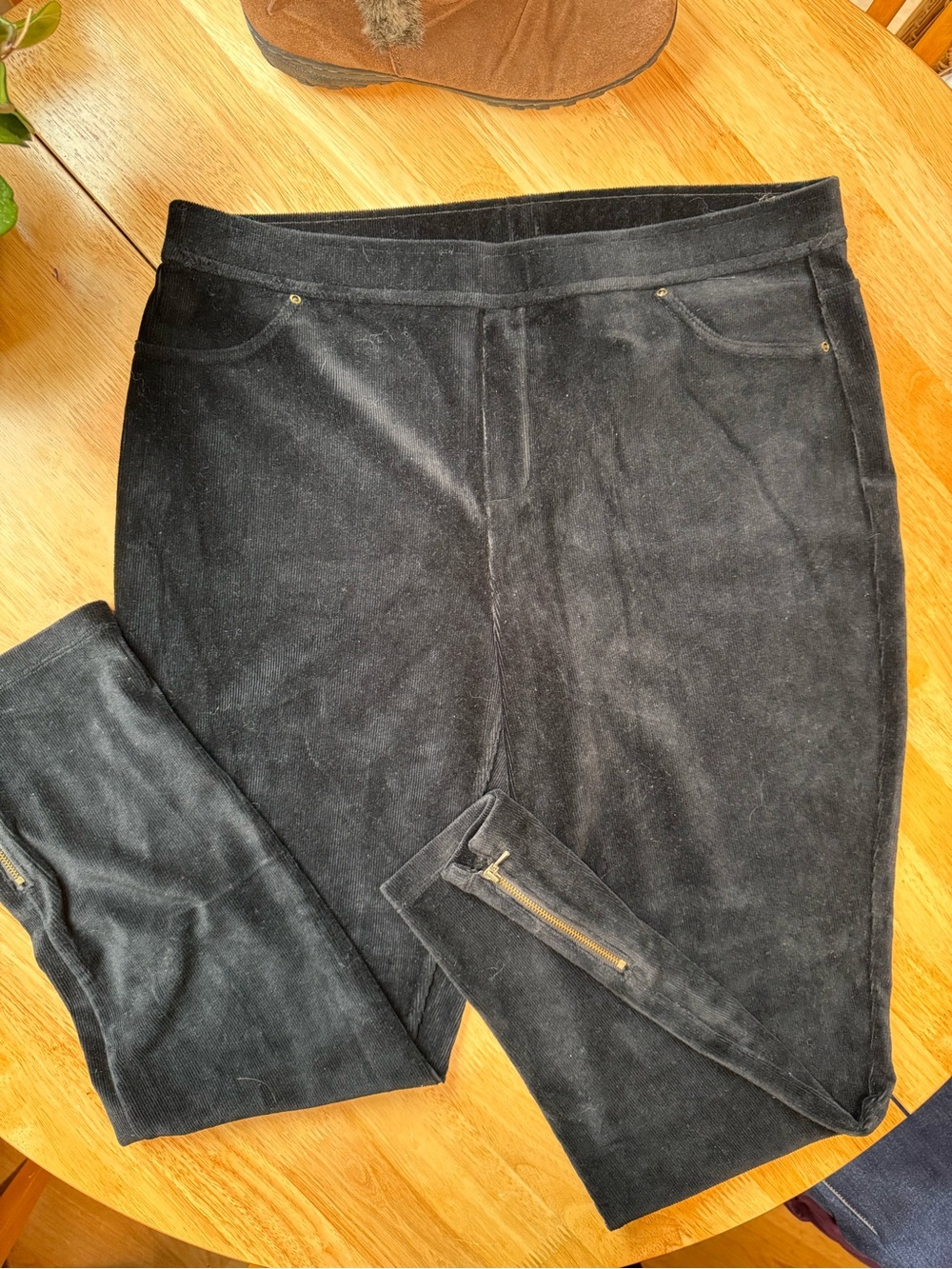 Black micro corduroy Pull-On Skinny Pants with Ankle Zips - Picture 1 of 5